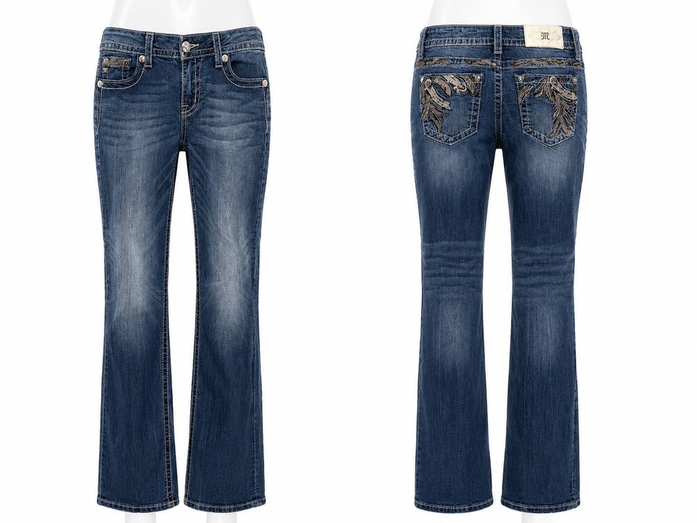 Miss Me Signature Bootcut Embellished Low Rise Jeans Western Flap Pocket 33x32